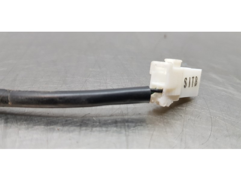 Recambio de luz central de freno para hyundai i30 fastback tecno referencia OEM IAM 92700G4100  