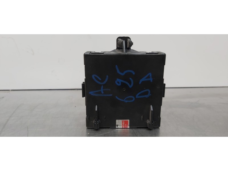 Recambio de centralita cierre para mercedes clase cls (w218) cls 350 cdi be (218.323) referencia OEM IAM A2189001101  