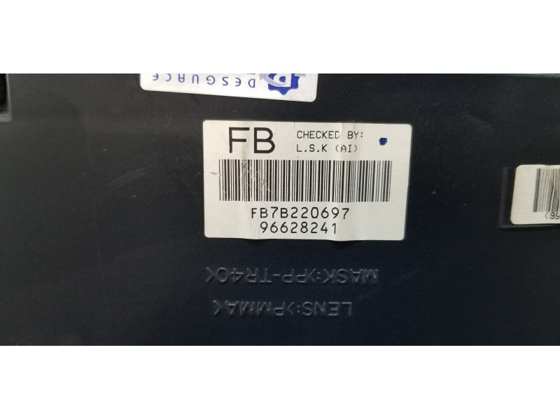 Recambio de cuadro instrumentos para chevrolet captiva 2.0 vcdi lt referencia OEM IAM 96628241  