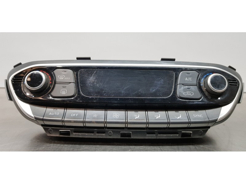 Recambio de mando climatizador para hyundai i30 fastback tecno referencia OEM IAM 97250G4CB0VCA 97250G4CB0 