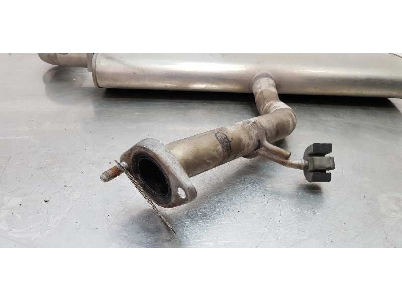 Recambio de tubo escape trasero para kia ceed business referencia OEM IAM 28710J7100  