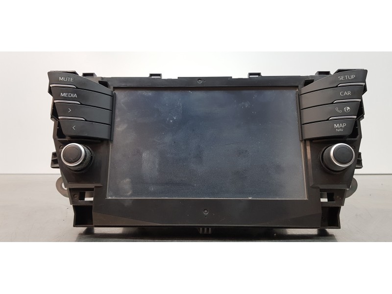 Recambio de pantalla multifuncion para toyota avensis touring sports executive referencia OEM IAM 8614005200  