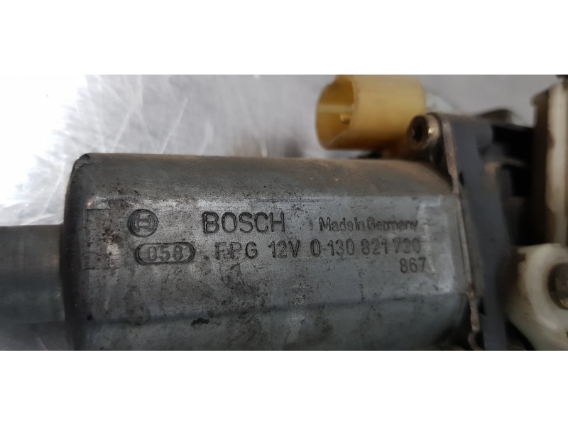 Recambio de elevalunas delantero izquierdo para renault megane i classic (la0) 1.6e rt referencia OEM IAM 7700834347 0130821720 