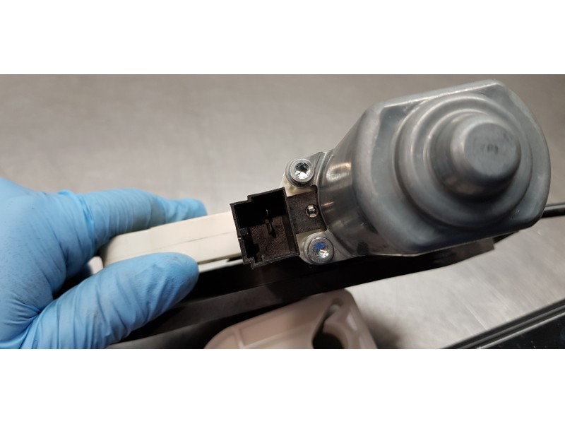 Recambio de elevalunas trasero derecho para audi a6 berlina (4a2) 40 tdi basic referencia OEM IAM 4K0839462 4K0959812 