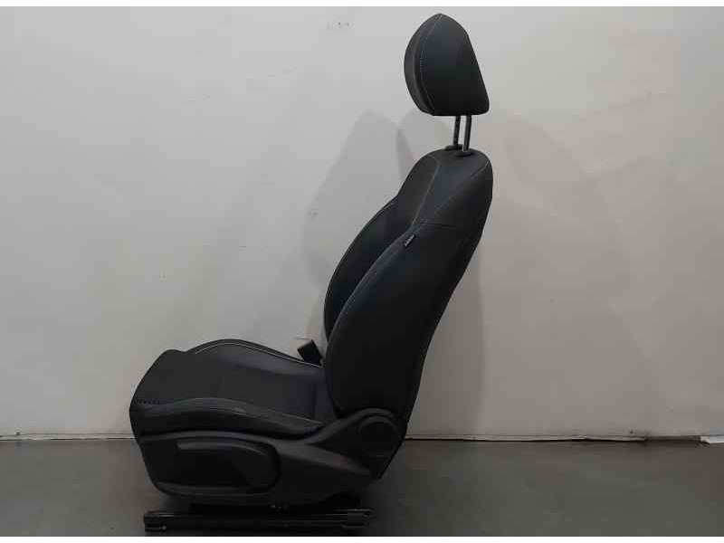 Recambio de juego asientos completo para kia ceed business referencia OEM IAM 88100J7070AZG  