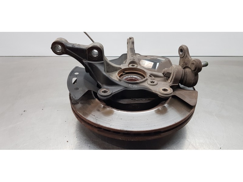 Recambio de mangueta delantera derecha para hyundai i30 fastback tecno referencia OEM IAM 51716G4AA0 51750F2000 