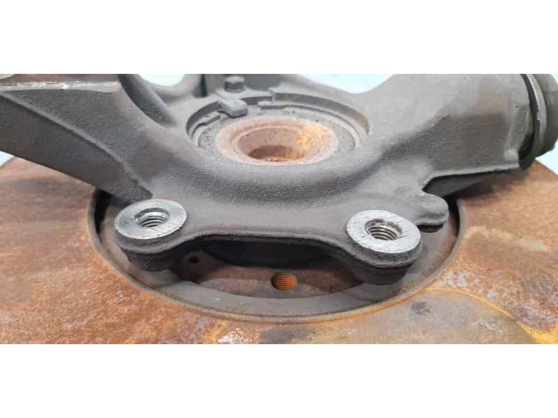 Recambio de mangueta delantera derecha para peugeot 5008 active referencia OEM IAM 1606631080  