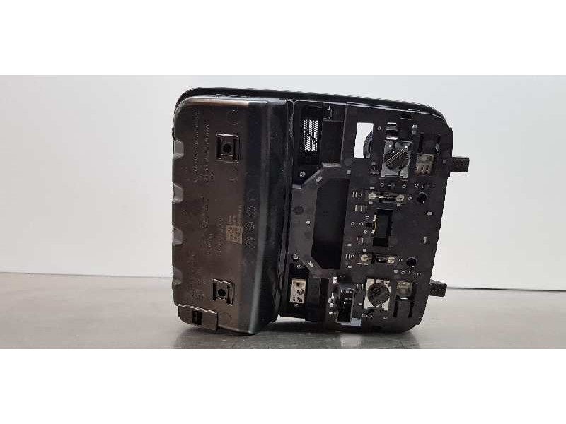 Recambio de luz interior para kia ceed business referencia OEM IAM 92800M6010WK  