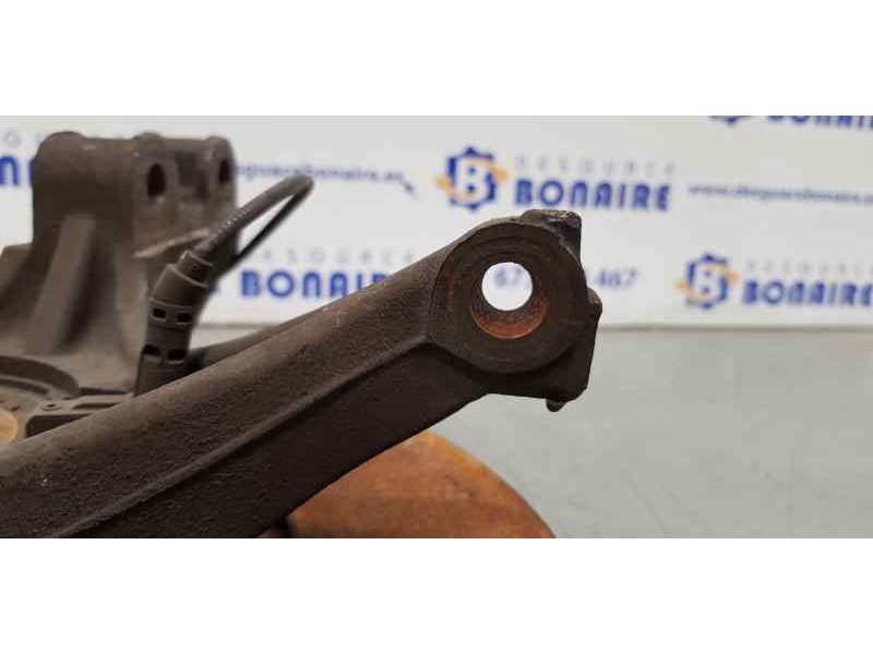 Recambio de mangueta delantera derecha para peugeot 5008 active referencia OEM IAM 1606631080  