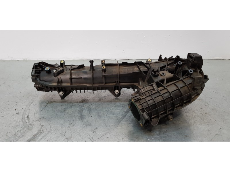 Recambio de colector admision para bmw serie 5 lim. (f10) 530d referencia OEM IAM 7800088  
