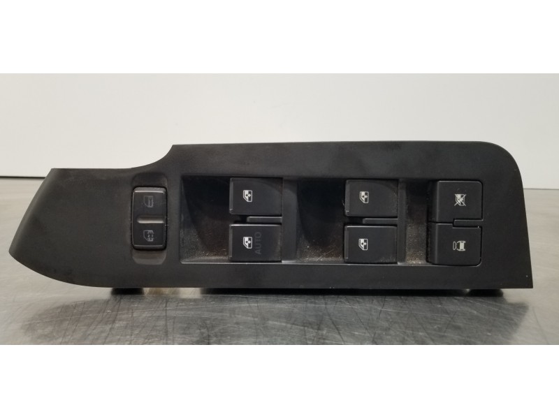 Recambio de mando elevalunas delantero izquierdo para chevrolet captiva 2.0 vcdi lt referencia OEM IAM 201003481  