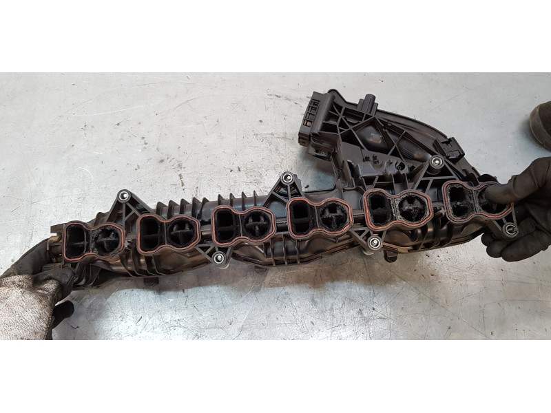 Recambio de colector admision para bmw serie 5 lim. (f10) 530d referencia OEM IAM 7800088  