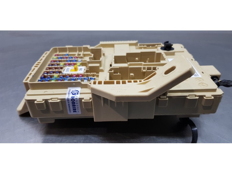 Recambio de caja reles / fusibles para hyundai i30 fastback tecno referencia OEM IAM 91955G4290  