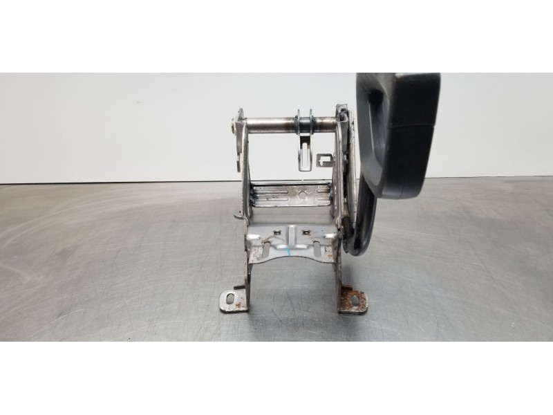 Recambio de palanca freno de mano para chevrolet captiva 2.0 vcdi lt referencia OEM IAM 20766704  