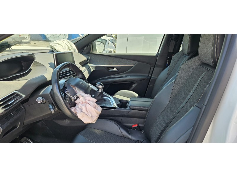 peugeot 3008 del año 2019