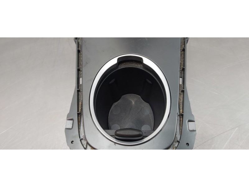 Recambio de palanca cambio para toyota avensis touring sports executive referencia OEM IAM 3353005110  