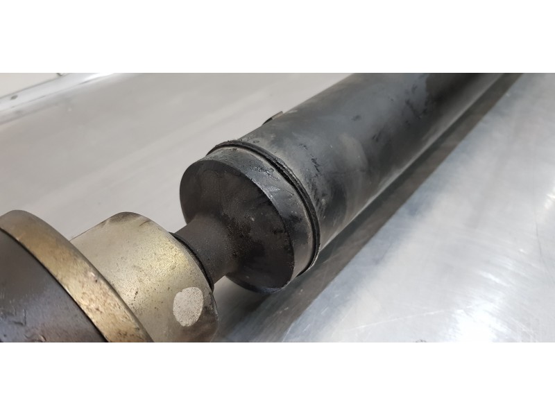 Recambio de transmision central para audi a8 (4e2) 3.7 quattro referencia OEM IAM 4E0521101A  