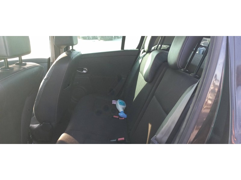 renault clio iii del año 2008