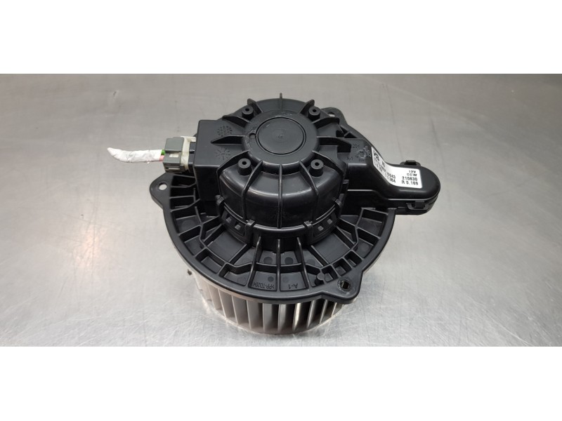 Recambio de motor calefaccion para hyundai i30 fastback tecno referencia OEM IAM 97113A4000  