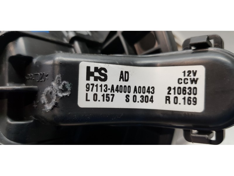 Recambio de motor calefaccion para hyundai i30 fastback tecno referencia OEM IAM 97113A4000  