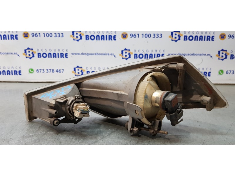 Recambio de faro antiniebla derecho para citroen c5 berlina seduction referencia OEM IAM 27156200   Recambio de faro antiniebla derecho para citroen c5 berlina seduction referencia OEM IAM 27156200