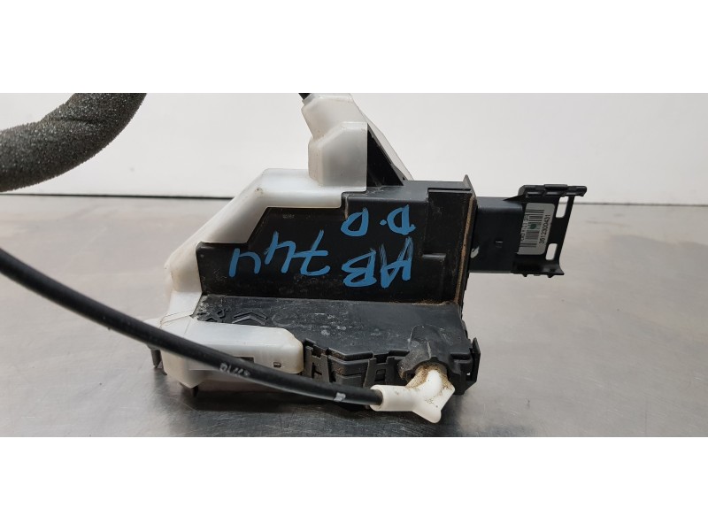 Recambio de cerradura puerta delantera derecha para peugeot 308 cc (2009) sport referencia OEM IAM 9800617680  