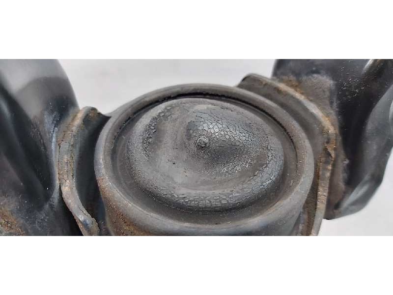 Recambio de soporte motor derecho para toyota avensis touring sports executive referencia OEM IAM 123050T150  