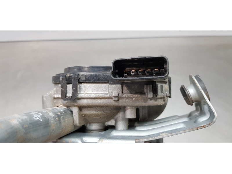 Recambio de motor limpia delantero para hyundai i30 fastback tecno referencia OEM IAM 98110F2000 98120G3000 