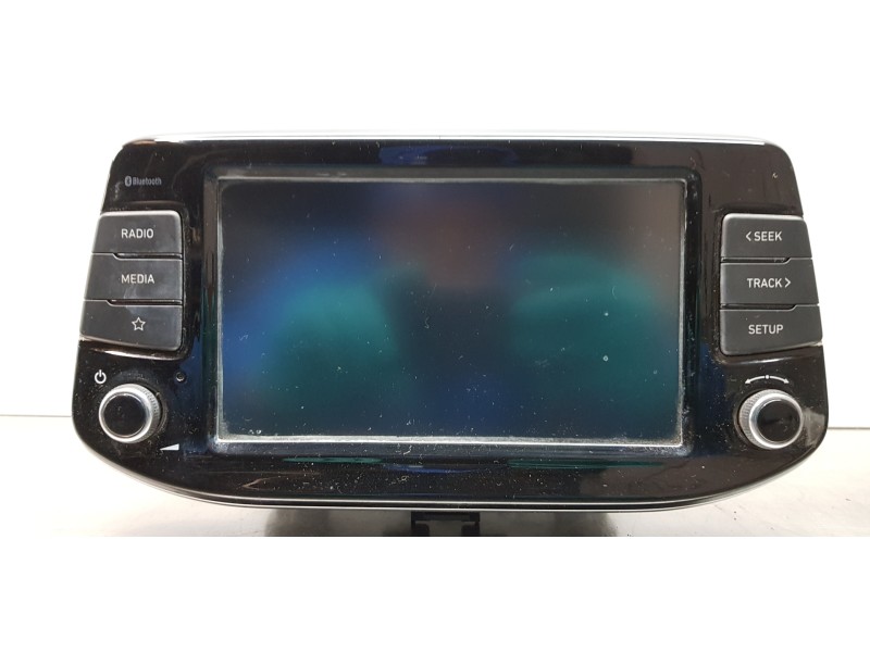 Recambio de pantalla multifuncion para hyundai i30 fastback tecno referencia OEM IAM 96160G4210RET  