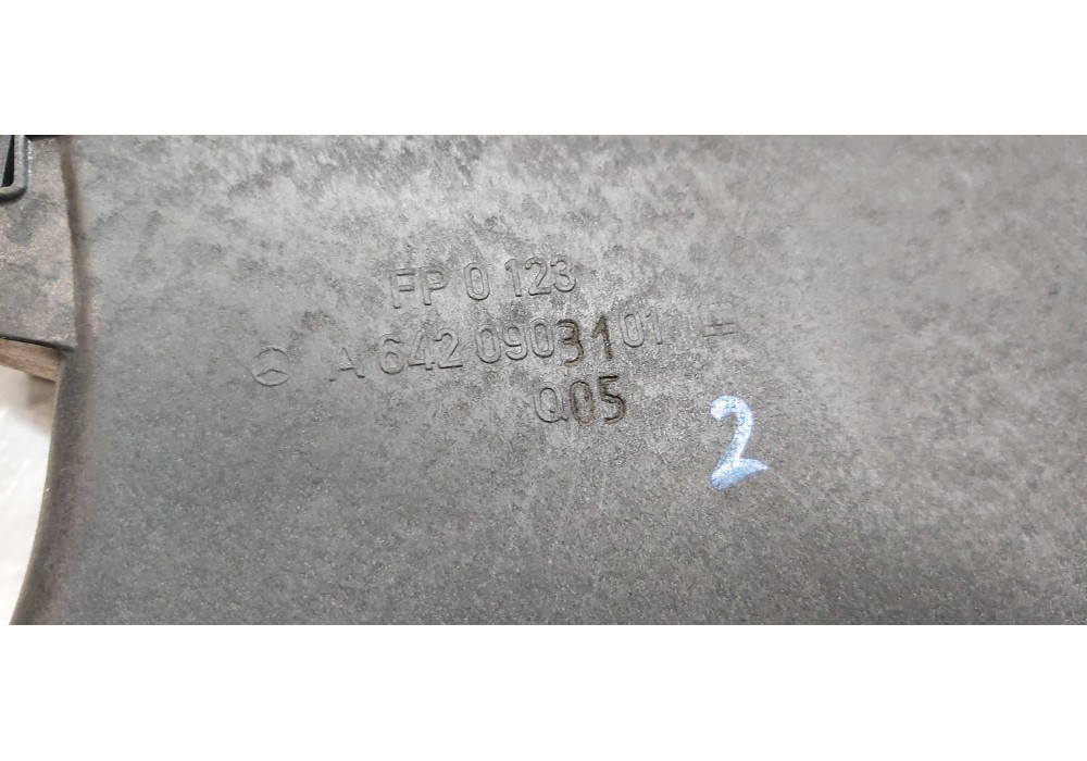 Recambio de filtro aire para mercedes clase cls (w218) cls 350 cdi be (218.323) referencia OEM IAM A6420903501  