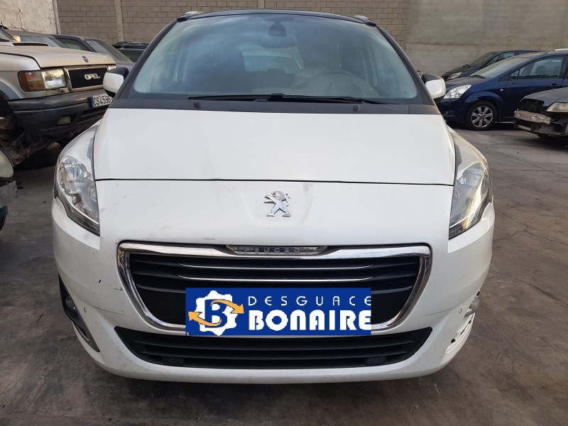 peugeot 5008 del año 2014