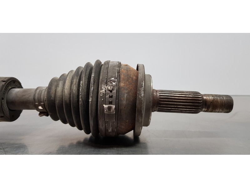 Recambio de transmision delantera izquierda para toyota avensis touring sports executive referencia OEM IAM 4342005401  