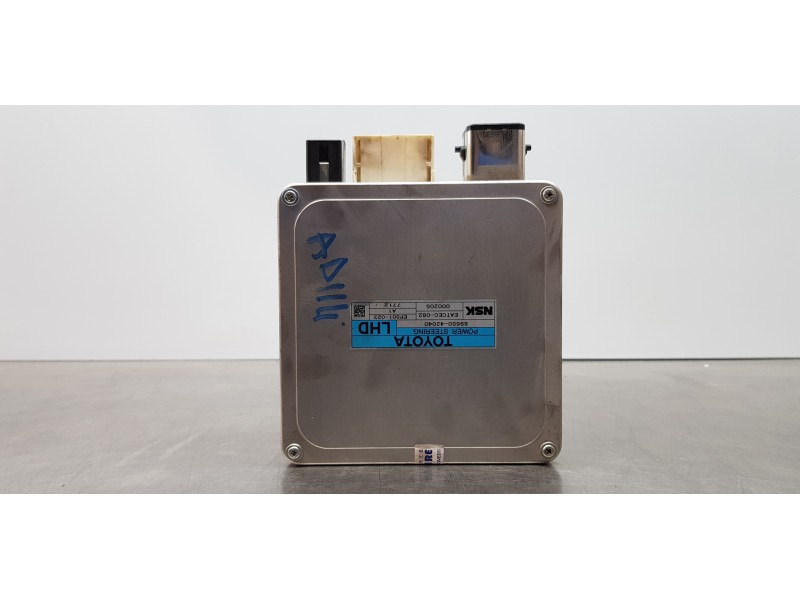 Recambio de modulo electronico para toyota rav 4 (a3) executive referencia OEM IAM 8965042040  