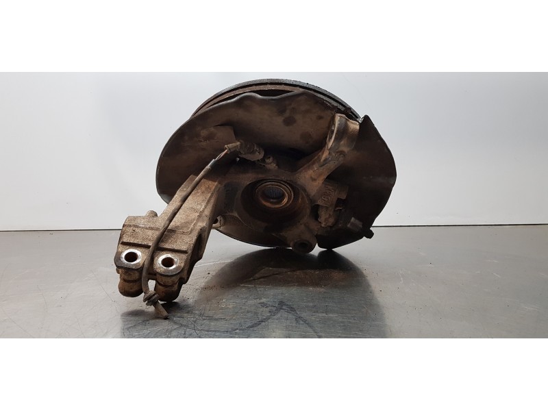 Recambio de mangueta delantera derecha para volkswagen t5 transporter/furgoneta caja cerrada referencia OEM IAM   