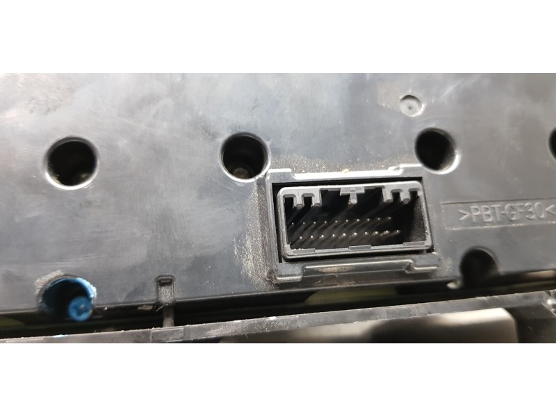 Recambio de mando climatizador para land rover range rover vogue referencia OEM IAM LR033678  