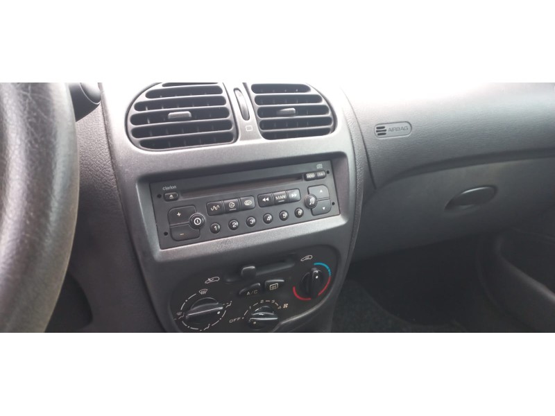 peugeot 206 berlina del año 2003 peugeot 206 berlina del año 2003