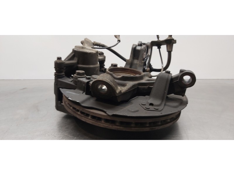 Recambio de mangueta delantera derecha para peugeot 308 business line referencia OEM IAM 1610138080  