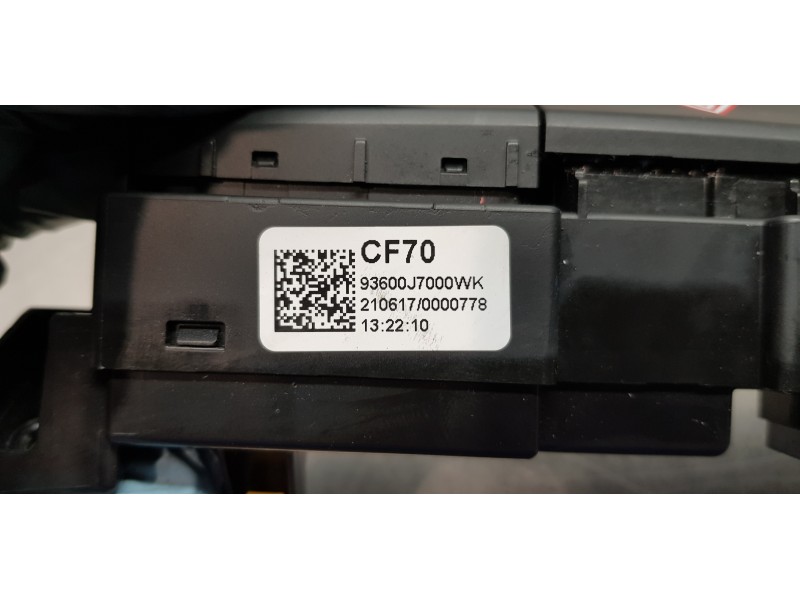 Recambio de warning para kia ceed sportswagon tech referencia OEM IAM 93600J7000WK 41W3601300 