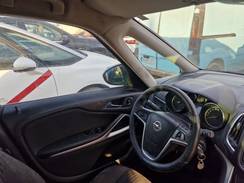 opel zafira tourer del año 2015 opel zafira tourer del año 2015