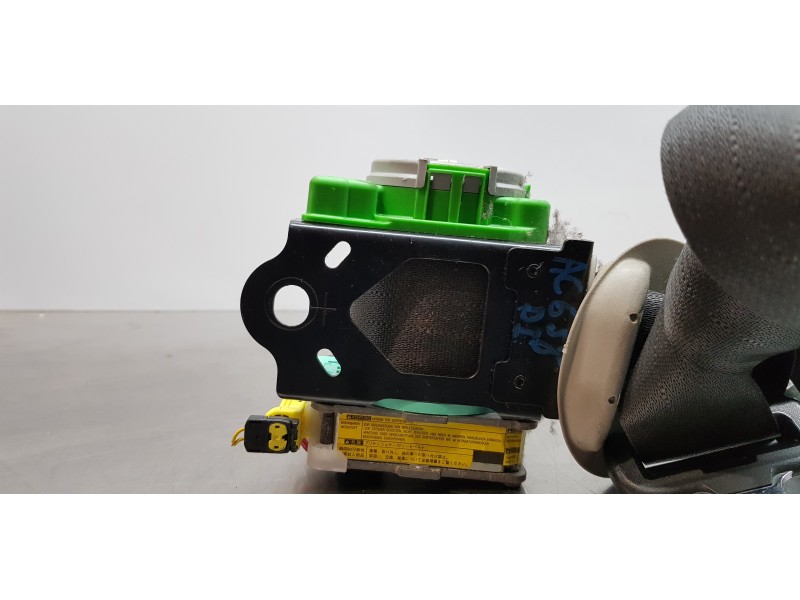 Recambio de cinturon seguridad delantero izquierdo para toyota auris hybrid active referencia OEM IAM 7322002121   Recambio de cinturon seguridad delantero izquierdo para toyota auris hybrid active referencia OEM IAM 7322002121