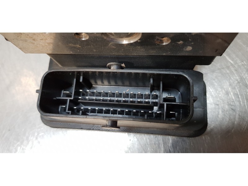 Recambio de abs para hyundai i30 (gd) classic referencia OEM IAM 58920A6230   Recambio de abs para hyundai i30 (gd) classic referencia OEM IAM 58920A6230