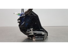 Recambio de cerradura puerta trasera izquierda para toyota rav4 hybrid 4x2 advance referencia OEM IAM 6906048060  