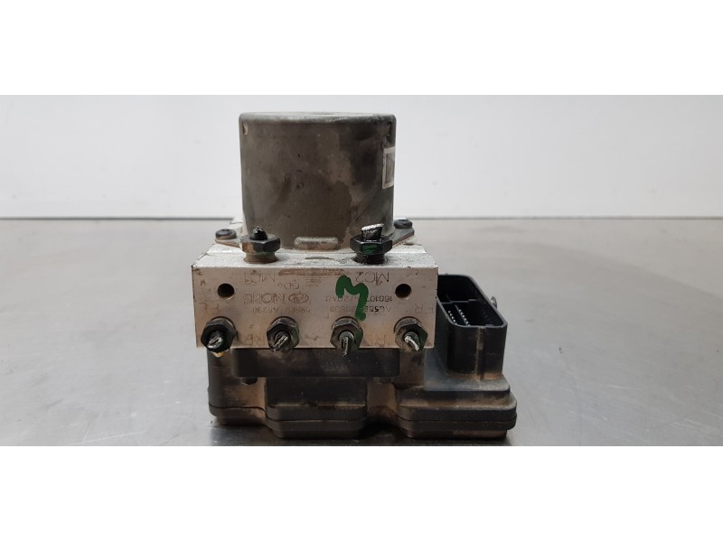 Recambio de abs para hyundai i30 (gd) classic referencia OEM IAM 58920A6230   Recambio de abs para hyundai i30 (gd) classic referencia OEM IAM 58920A6230