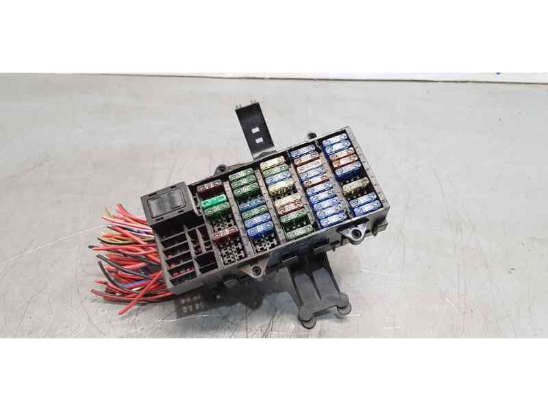 Recambio de caja reles / fusibles para porsche boxster (typ 986) básico referencia OEM IAM 99661021000   Recambio de caja reles / fusibles para porsche boxster (typ 986) básico referencia OEM IAM 99661021000