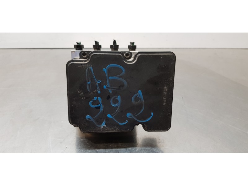 Recambio de abs para hyundai i30 (gd) classic referencia OEM IAM 58920A6230   Recambio de abs para hyundai i30 (gd) classic referencia OEM IAM 58920A6230