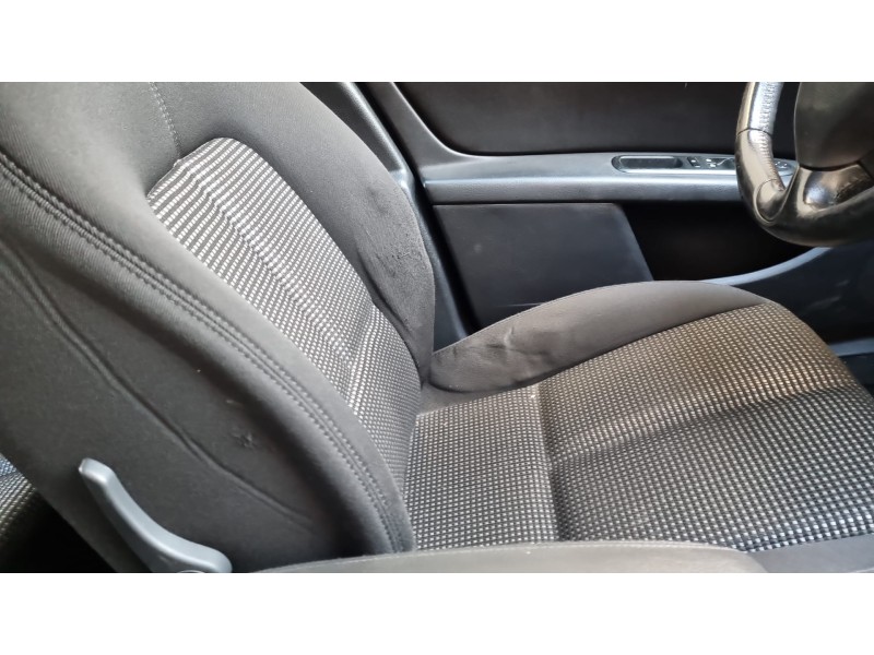 peugeot 407 del año 2009