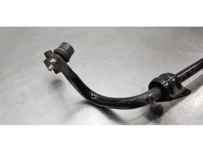 Recambio de barra estabilizadora trasera para hyundai tucson tecno sky referencia OEM IAM 55510N9000  