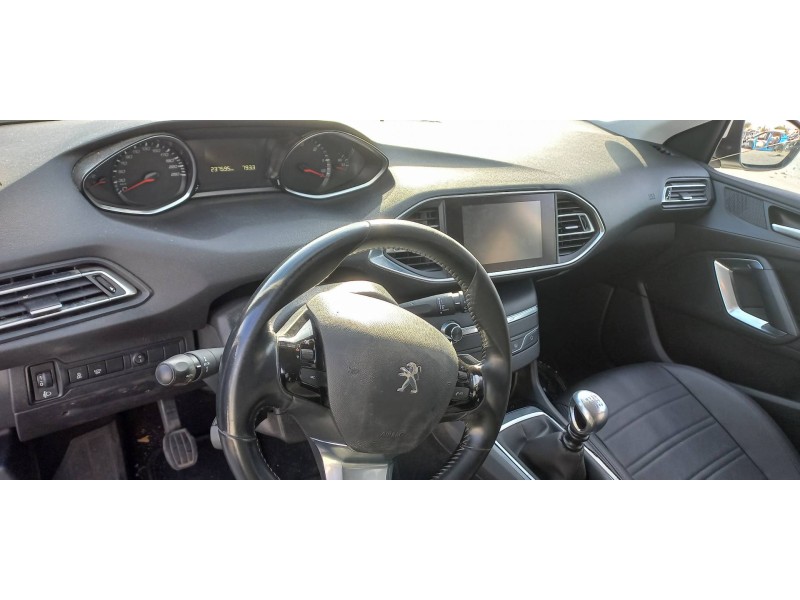 peugeot 308 sw del año 2017