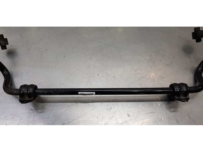 Recambio de barra estabilizadora trasera para hyundai tucson tecno sky referencia OEM IAM 55510N9000  