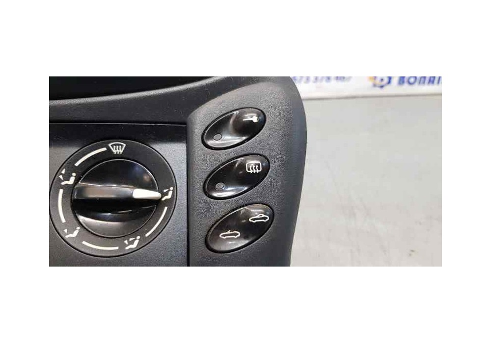 Recambio de mando calefaccion / aire acondicionado para porsche boxster (typ 986) básico referencia OEM IAM 99657210100P   Recambio de mando calefaccion / aire acondicionado para porsche boxster (typ 986) básico referencia OEM IAM 99657210100P